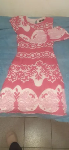 Vestidos semi novos