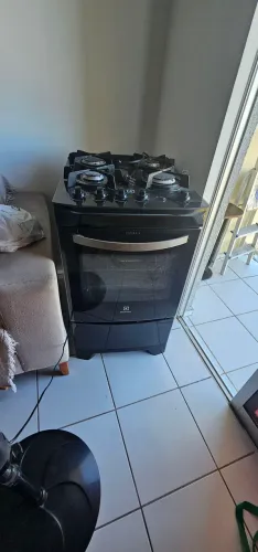 Fogão Electrolux 4 Bocas Preto Mesa de Vidro - Excelente Estado