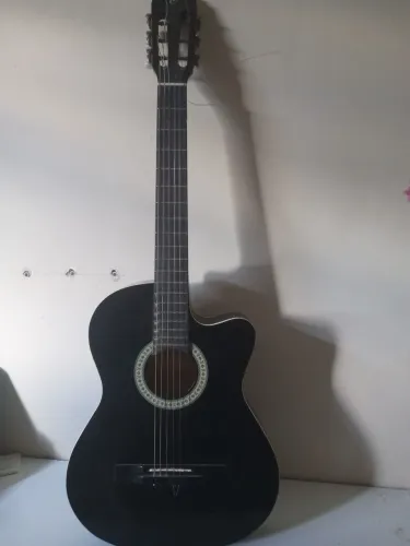 Violão Giannini elétrico 