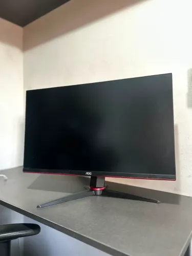 Monitor AOC Hero, 144hz e 27 Pol