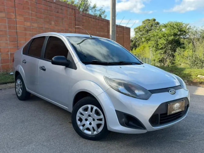 Ford Fiesta Sedan 1.6 16V Flex Mec. 2012