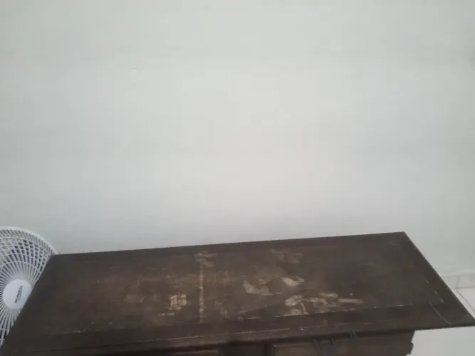 Escrivaninha para restauro , sem os pés