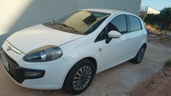 Fiat Punto Attractive Italia 1.4 F.flex 8V 5P 2017