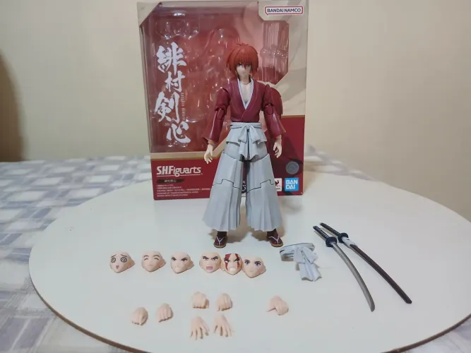 Kenshin Himura SH Figuarts 