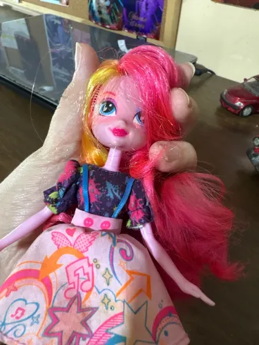 Boneca My Little Poney Pink pie 