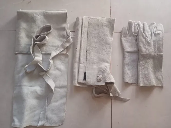 Vendo um kit avental de soldador