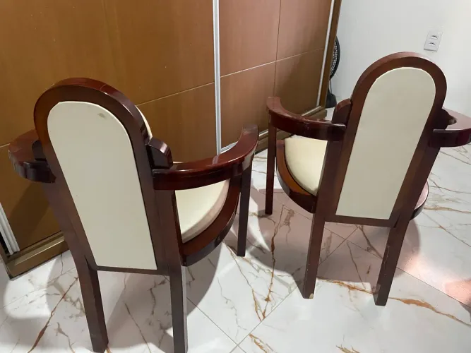 Conjunto de cadeiras