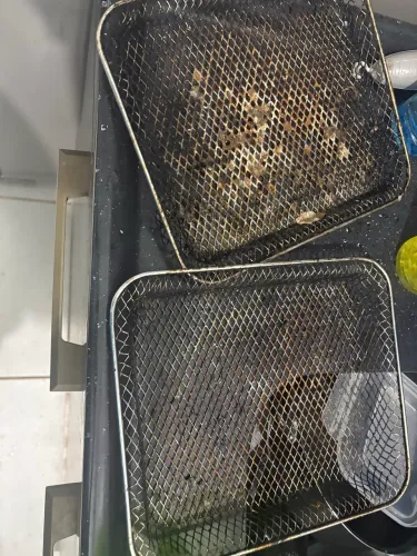 Air Fry Philco 11 Litros Oven Preta PFR2000P - 127 Volts - funcionando perfeitamente.