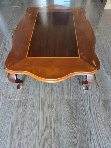 Mesa de centro de madeira