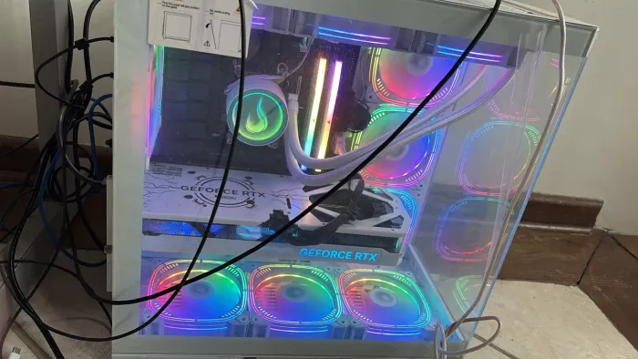 Pc gamer Rtx 4070 Ryzen 7800x3d