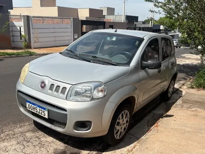Fiat Uno Vivace/rua 1.0 EVO Fire Flex 8V 5P 2014
