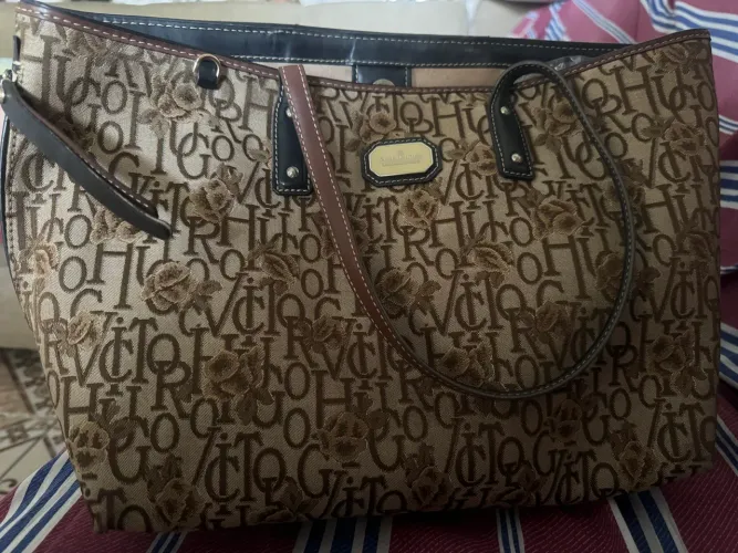 Bolsa Vítor Hugo