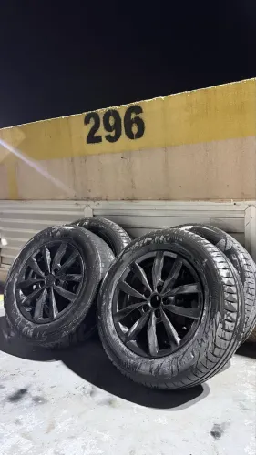 Rodas aro 15 + Pneus novos / 5x100 - Zeradas