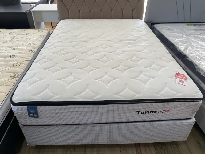 Cama box Plumatex 