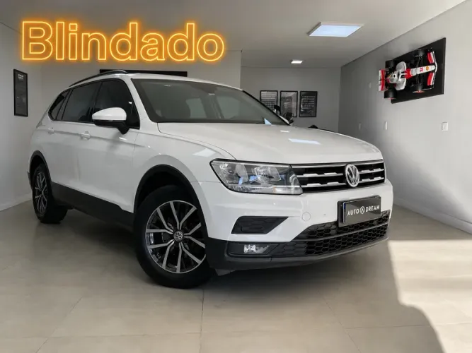 Volkswagen Tiguan Allspac Comf 250 TSI 1.4 Flex 2018