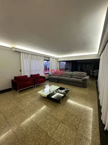Apartamento de Alto Padrão com 274 m² e 3 Suítes no Coração de Sorocaba SP