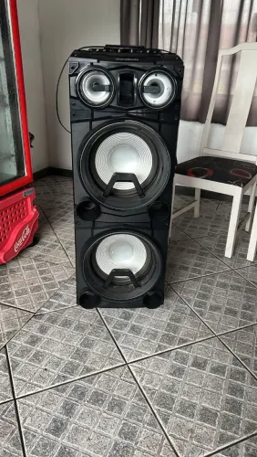 Vendo caixa de som Gradiente PowerBass 