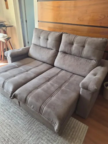 Sofa retratil semi novo - excelente
