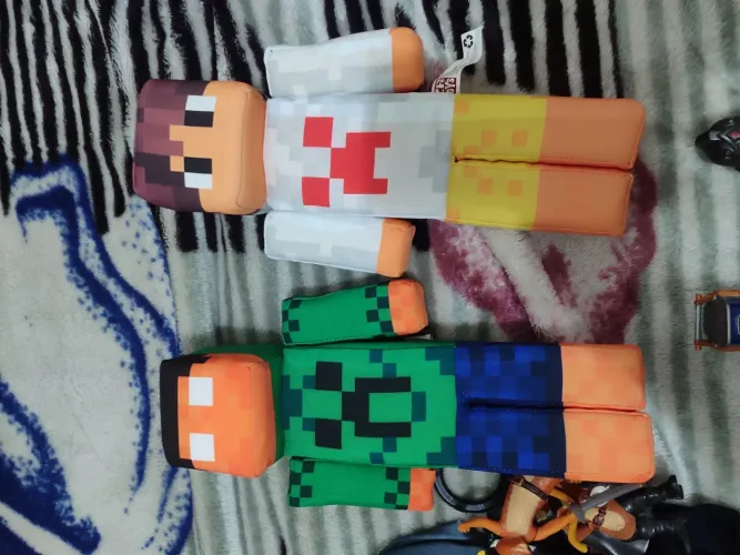 Bonecos Minecraft novos  