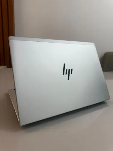 Notebook EliteBook 640 G11 com tela sensível ao toque de 14 polegadas - WUXGA - Intel Core