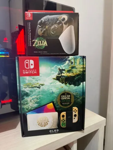 Nintendo Switch Oled Edição Especial Zelda + Pro Controler Ed Especial Zelda - Seminovo 