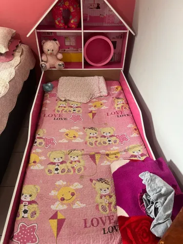 Cama casinha infantil menina