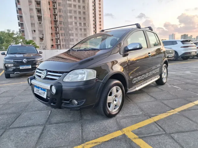 Volkswagen Crossfox 1.6 MI Total Flex 8V 5P 2005