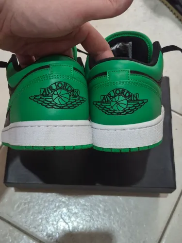 Nike Air Jordan 1 Low Lucky Green Original - BR 42 - Excelente Estado