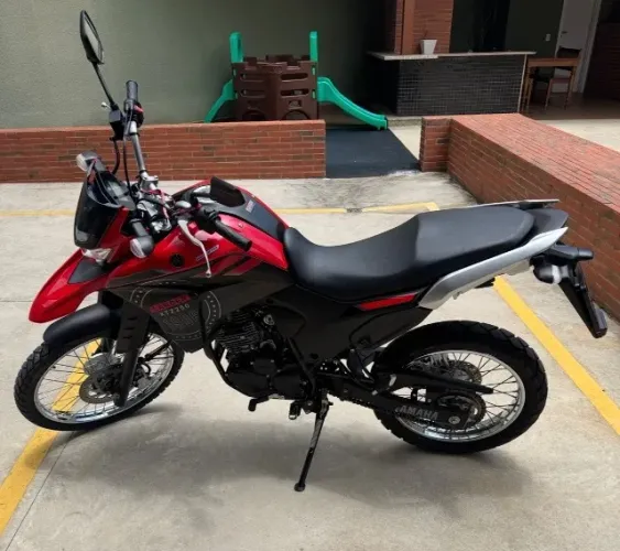 Yamaha Lander 250 ABS 2023 | 9.900 km | Particular | Segundo Dono | Revisada |