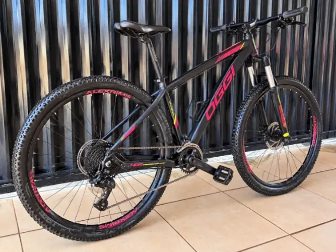 Bicicleta OGGI Hacker HDS Aro 29 - Muito Conservada