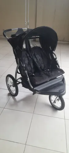 Carrinho de gêmeos Babytrend