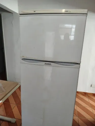 Geladeira 337l