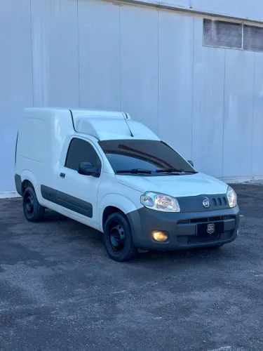 Fiat Fiorino Furgão Work. Hard 1.4 Flex 8V 2P 2021