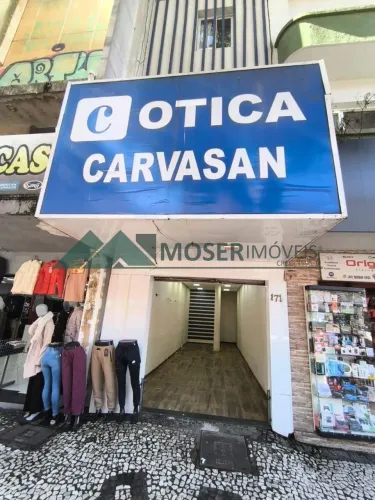 Loja para alugar, 27.00 m2 por R$ 8900.00 - Centro - Curitiba/PR