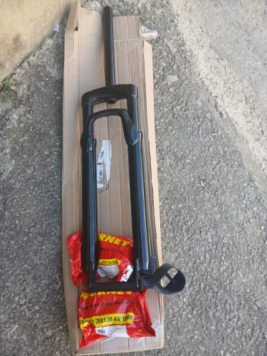 Novos, para bike aro 29 suspensão dianteira freio a disco e um par de câmera aro 29