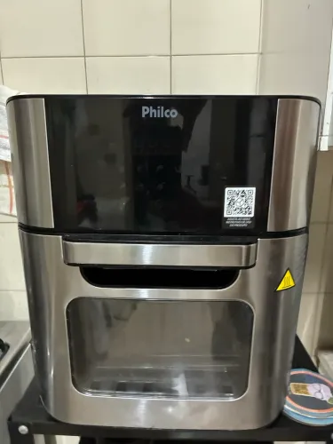 AIR FRYER FORNINHO a Fritadeira Elétrica Philco Air Fryer Oven 12L (Modelo PFR2200P)