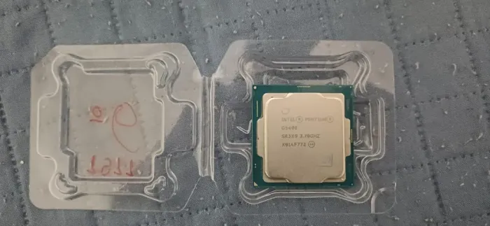Intel Pentium Gold G5400