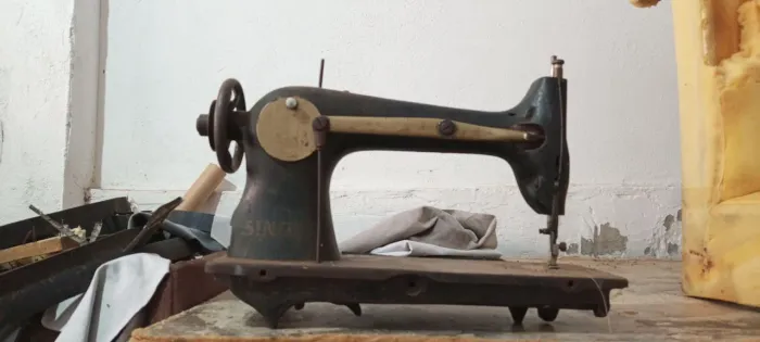 Maquina de costura industrial