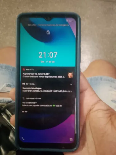 Moto e20