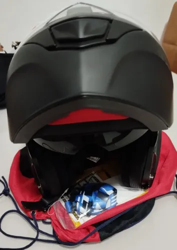 Capacete Robocop preto