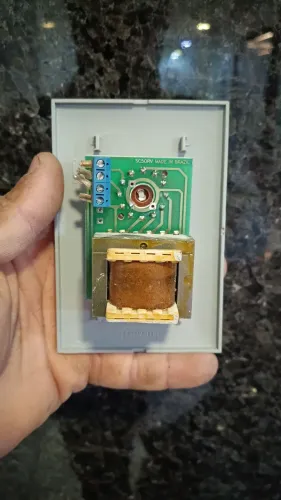 Controlador de volume/ atenuador