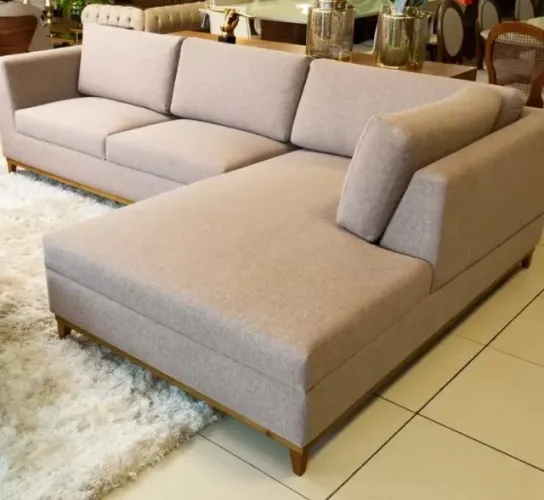 Elegante Sofá com Chaise Fixa/435LX83AX90/190P, R$23.882,20!