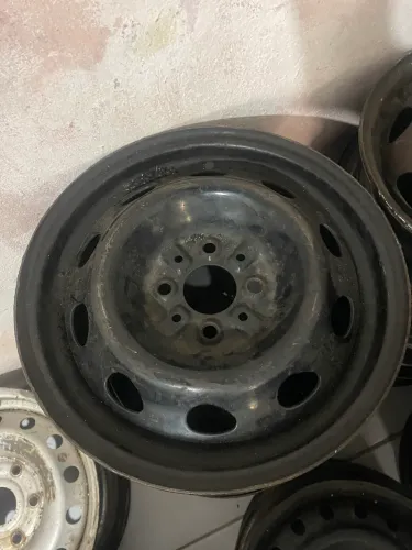 Rodas Fiat Strada original aro 14 R$185 cada