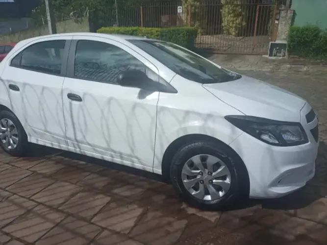 Chevrolet Onix JOY Hatch 1.0 8V Flex Mec. 4P 2019