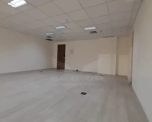Sala comercial para alugar no Condomínio Montreal Plaza de 47m²