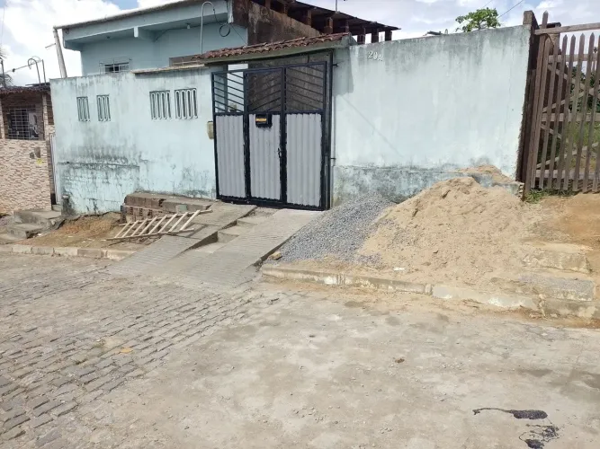 Vende - se casa em Escada - Pe