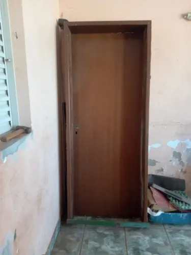 Vendo porta 400,00