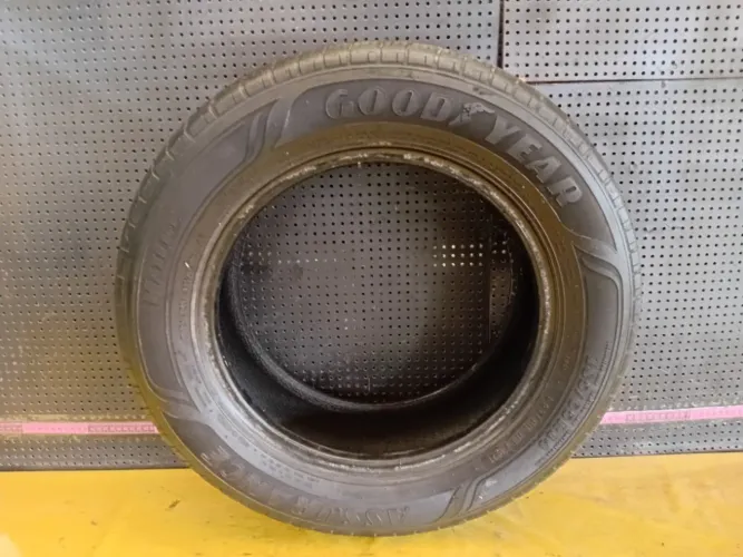 Pneu Meia Vida Goodyear Assurance 185 65 Aro 14 Corolla 2001 A2