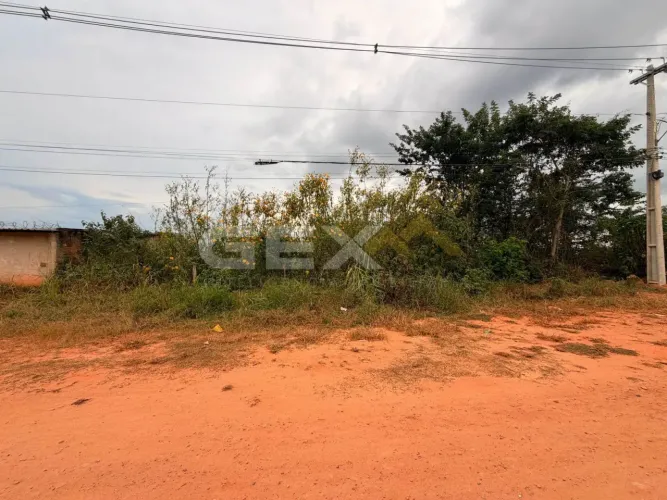 Terreno à Venda com 298m² no Bairro Nações em Divinópolis MG.