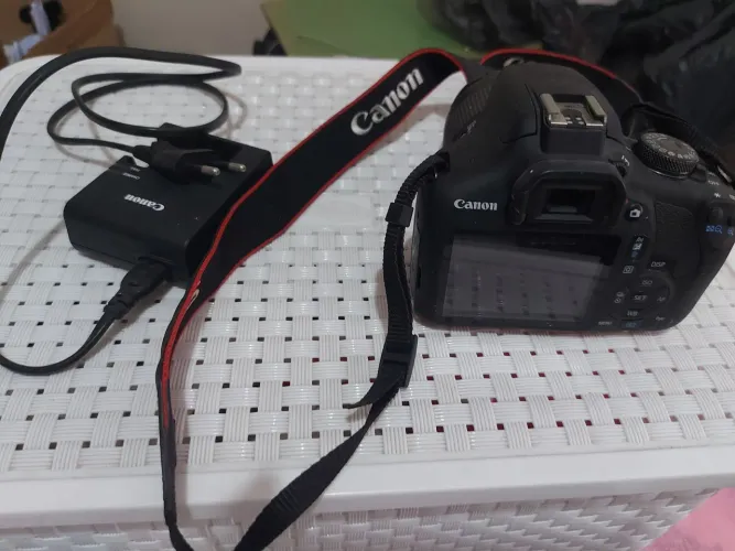 Canon EOS Rebel t7